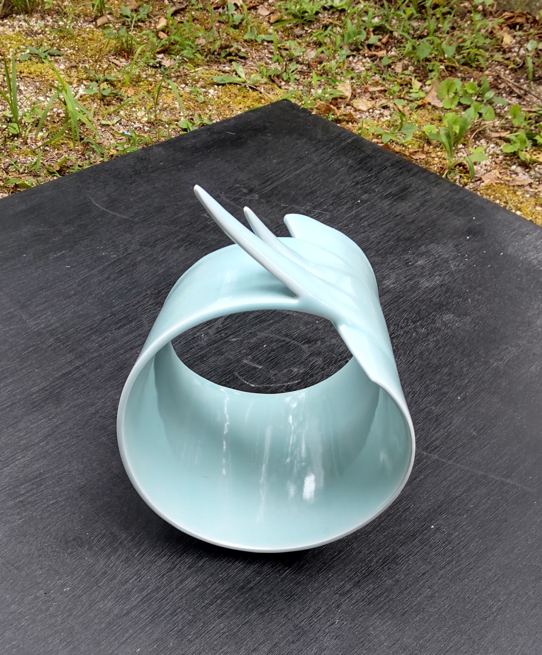 青磁円筒器