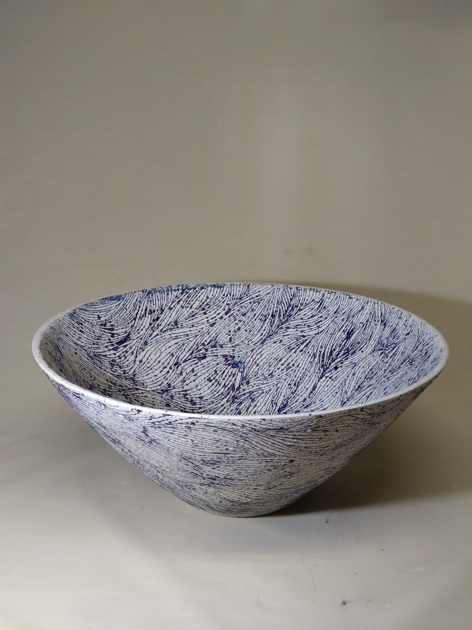 釉彩三角紋華器